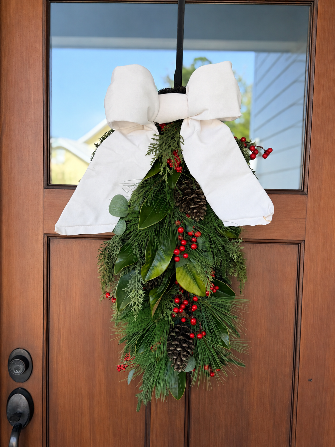 Holiday Heritage 12-Inch Two Loop White Outdura Bow