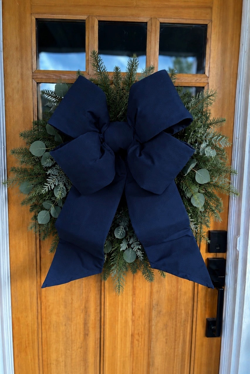 Holiday Heritage 18-Inch Four Loop Navy Blue Outdura Bow