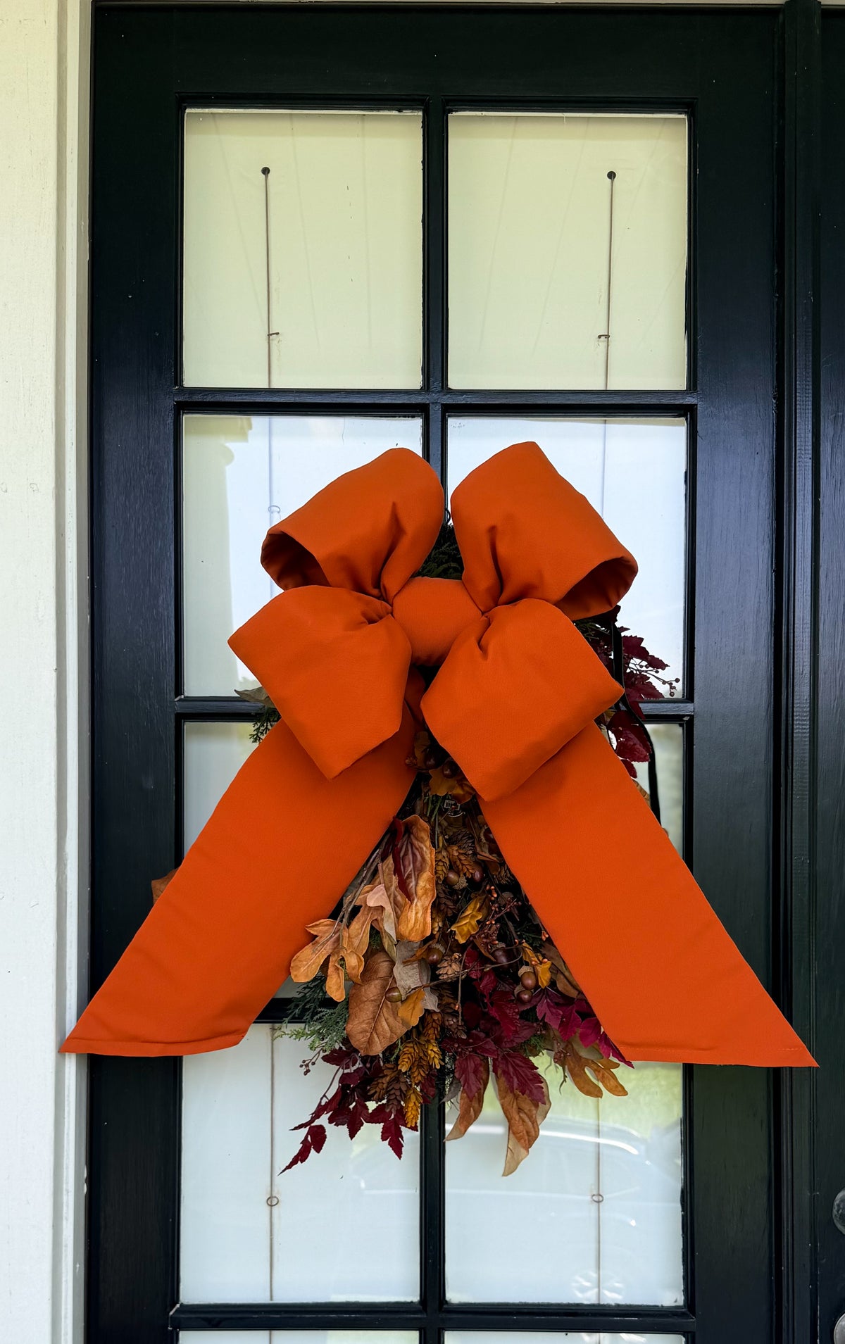 Holiday Heritage 18-Inch Four Loop Rust Orange Outdura Bow