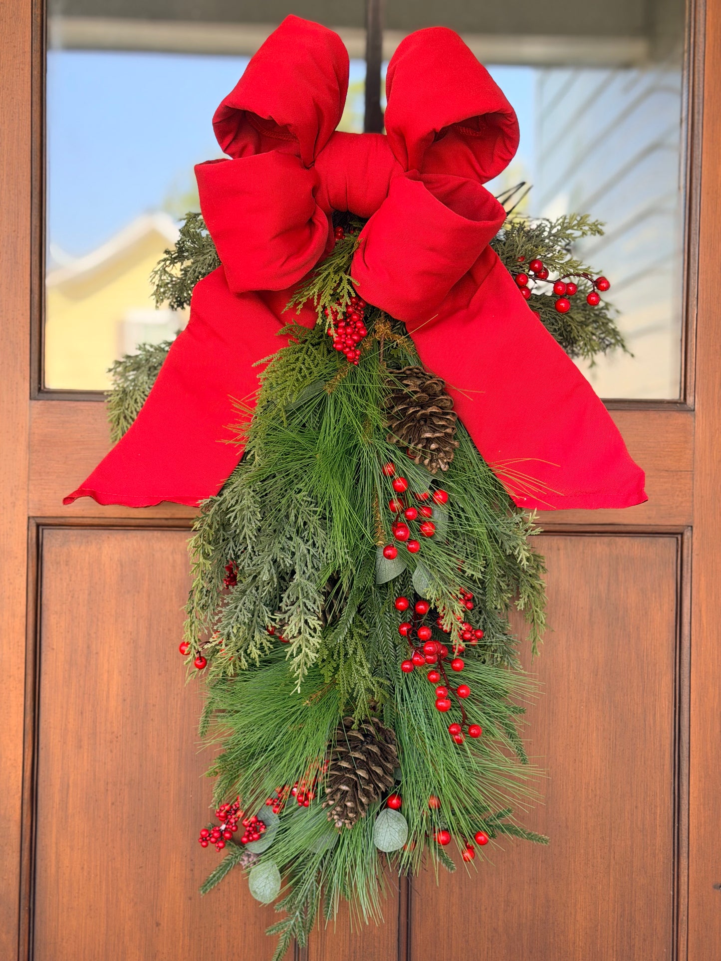 Holiday Heritage 12-Inch Four Loop Red Outdura Bow